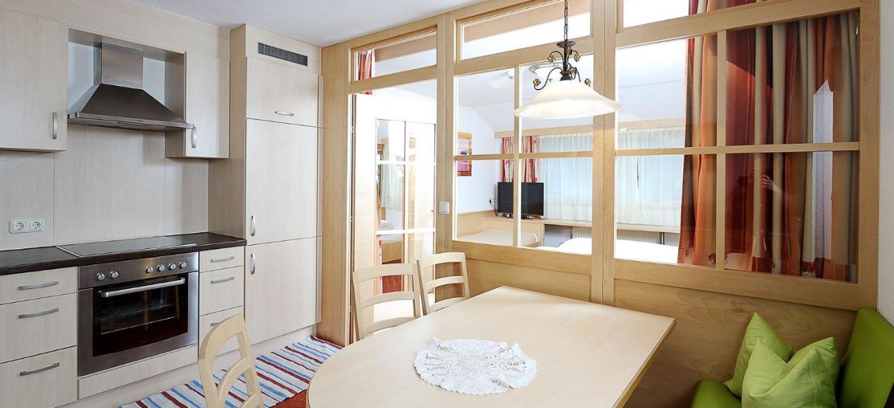 Hotel Kristall 3*